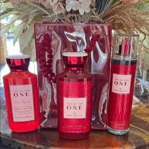 Bath & Body Works You're The One Set - Red